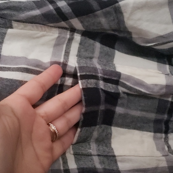 Old Navy Button Down Classic Shirt - Picture 3 of 5